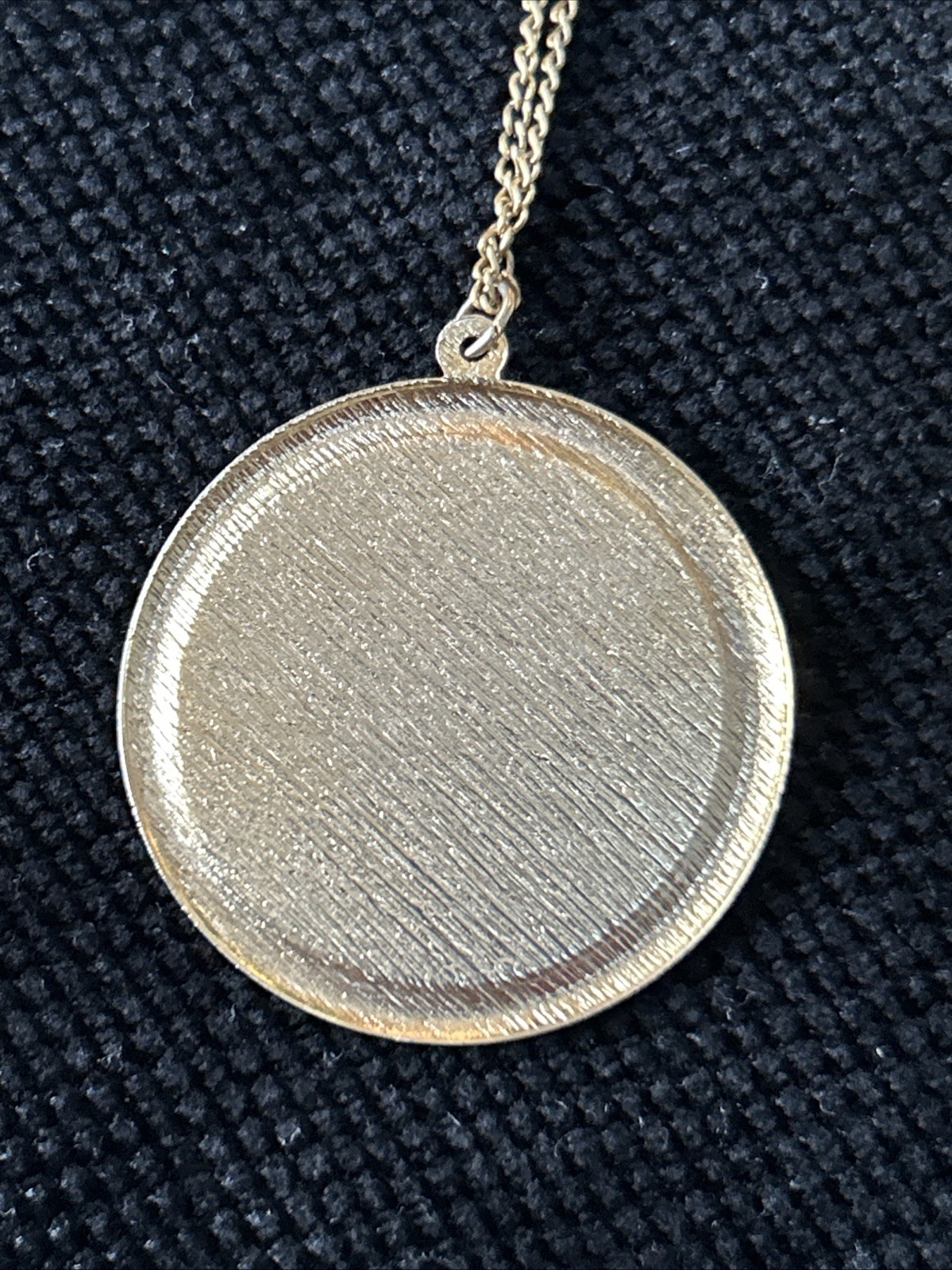 VINTAGE 1971 Fran Moore Moppetts Best Friends Necklace Gold Tone