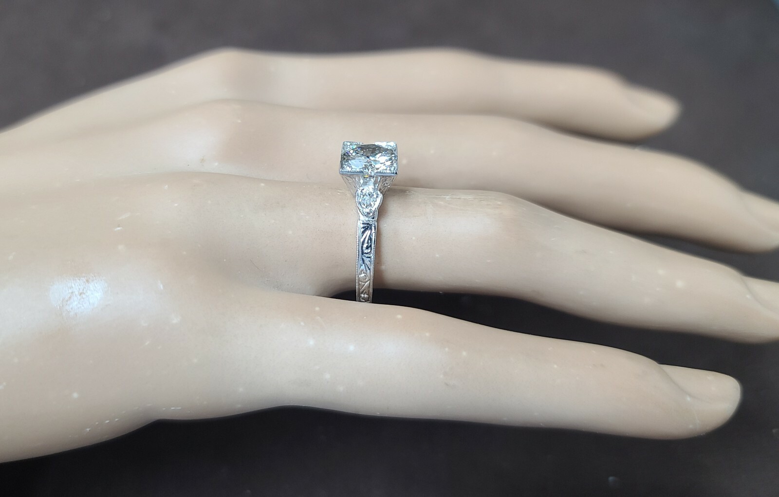 1.53ct.Platinum filigree Engagement Ring Round Natural Diamond circ 1930’s