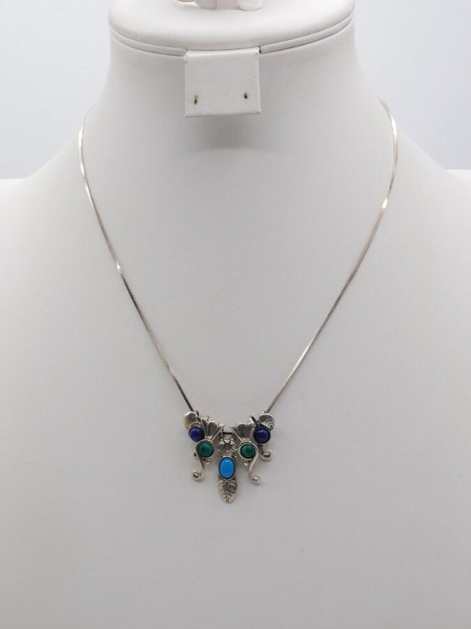 VINTAGE NECKLACE~CAROLYN POLLACK~SOUTHWESTERN LOOK/STERLING SILVER~5 CHARMS