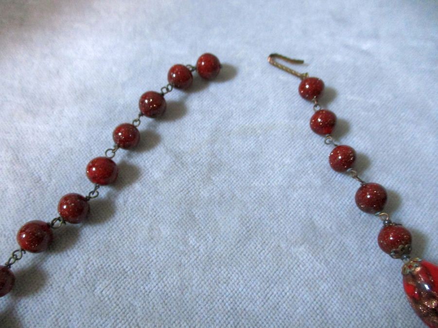 Vintage Dramatic Dark Red Aventurine Venetian Foil Art Glass Bead Necklace