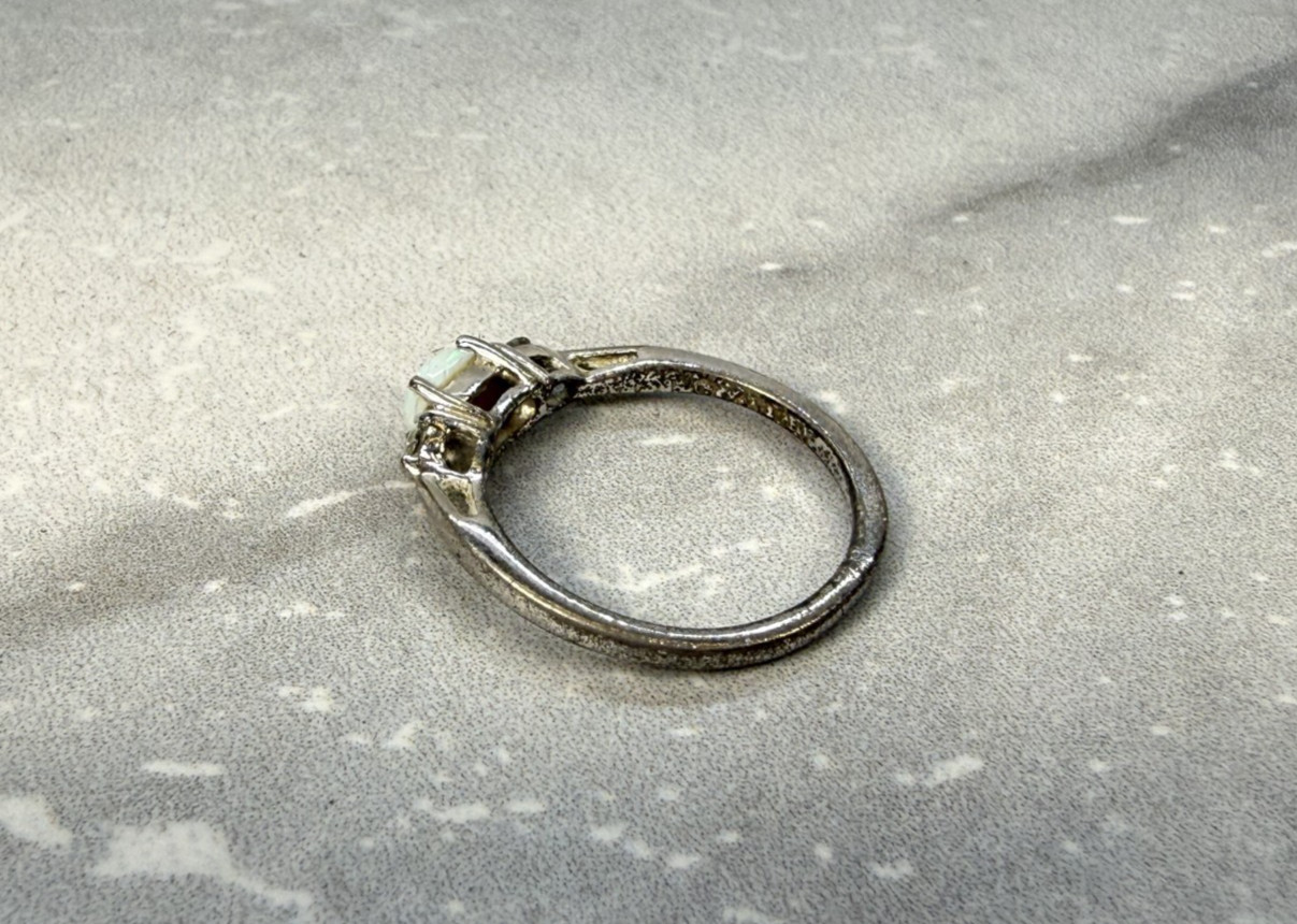 Vintage Avon Sterling Opal Ring Size 6.25