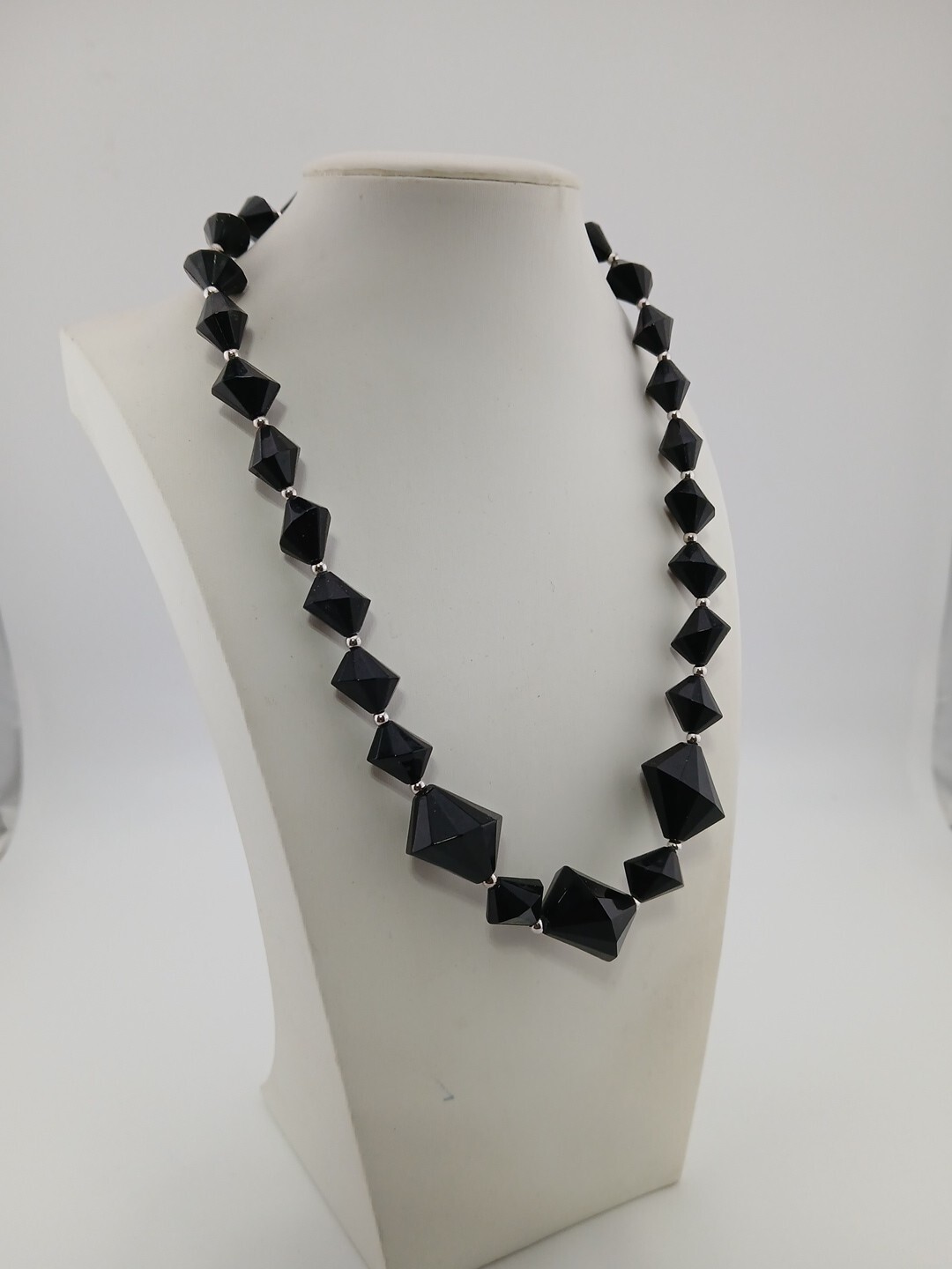 TRIFARI vintage black lucite bicone graduated beads silver tone accents necklace
