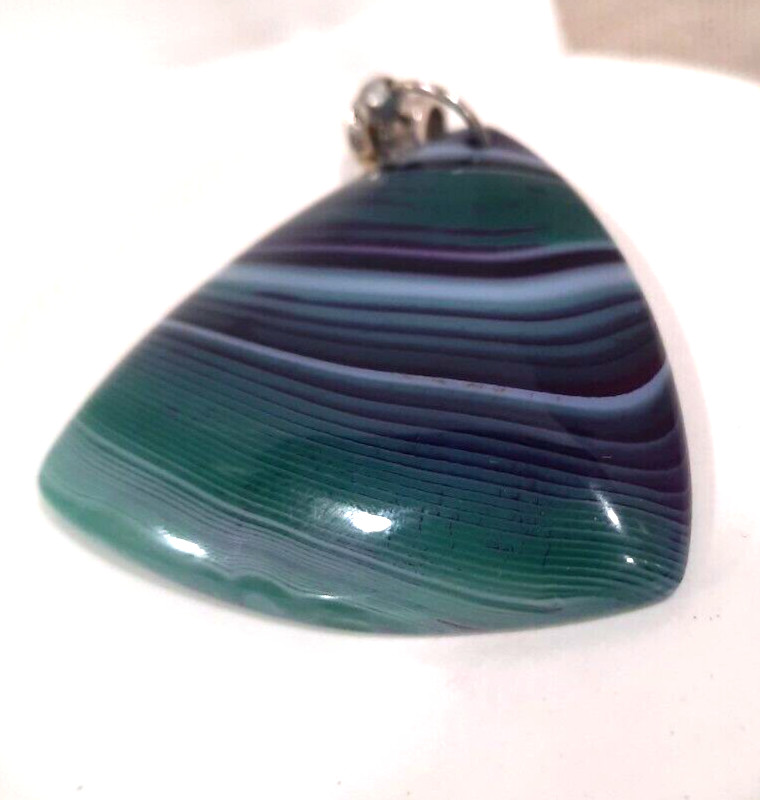 Artisan Stone Agate Striped Pendant Purple Green White on Silvertone slide 2″x2″