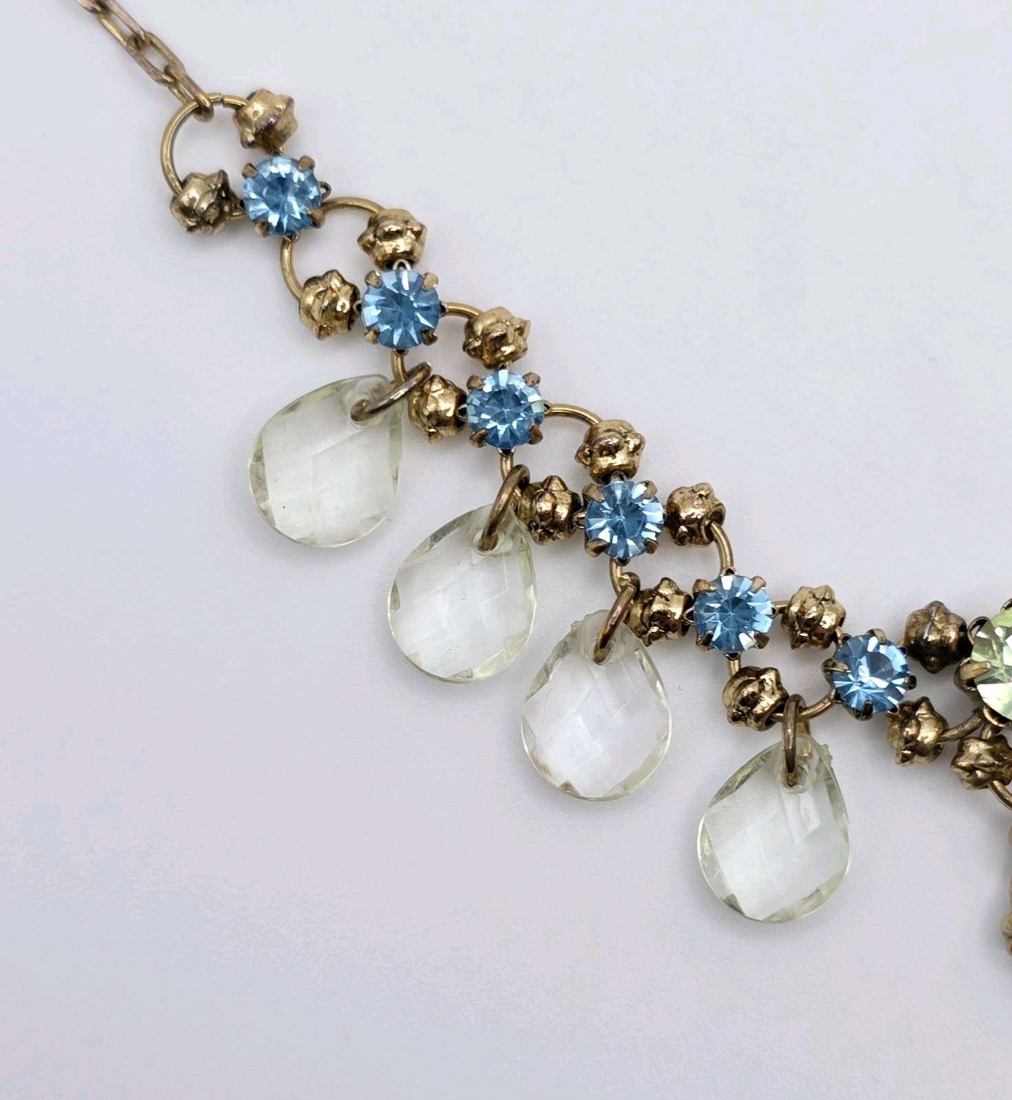 Vintage Gold Tone Crystal Glass Acrylic Dangle Choker Necklace Victorian Style