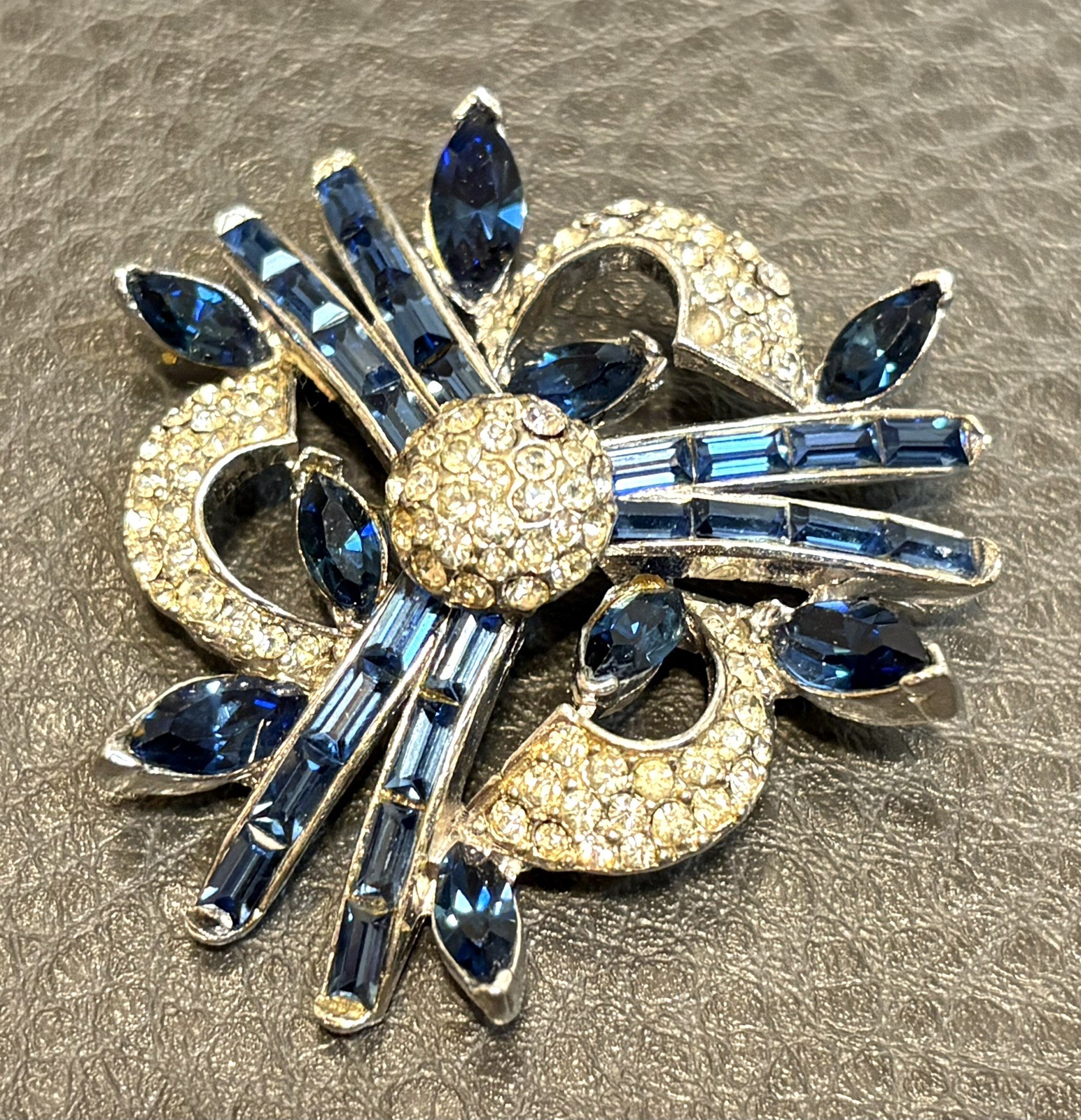 AMAZING Flower Blue Clear Pave Rhinestone Vintage High End Well Made Brooch