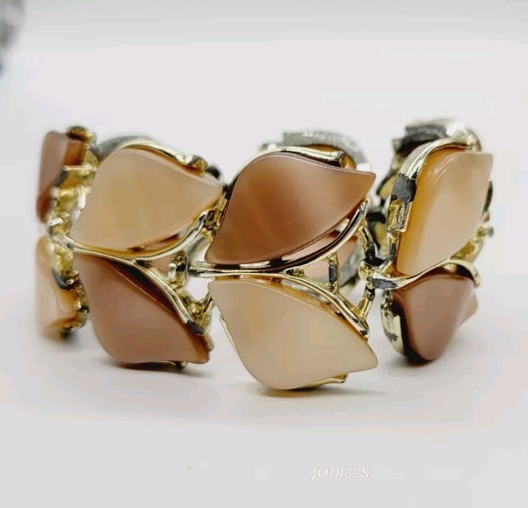 THERMOSET PLASTIC Molded Leaves BRACELET Gold Tone Brown Peach Wide Vintage 7 in