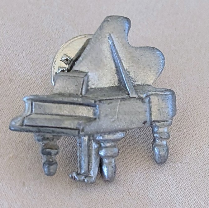 Vintage Pewter Grand Piano Brooch /Lapel Pin