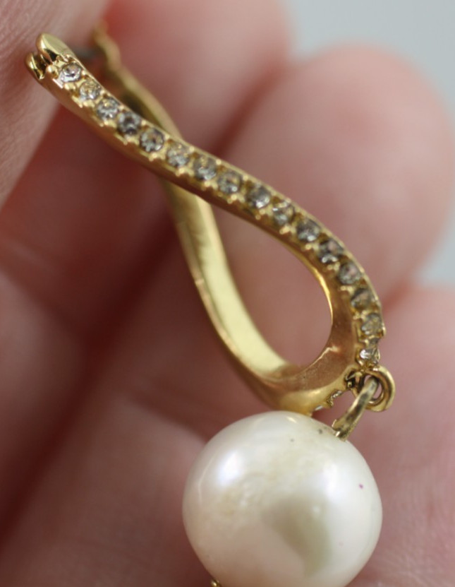 J. Crew Freshwater Pearl clear Crystal Gold tone drop dangle earrings posts