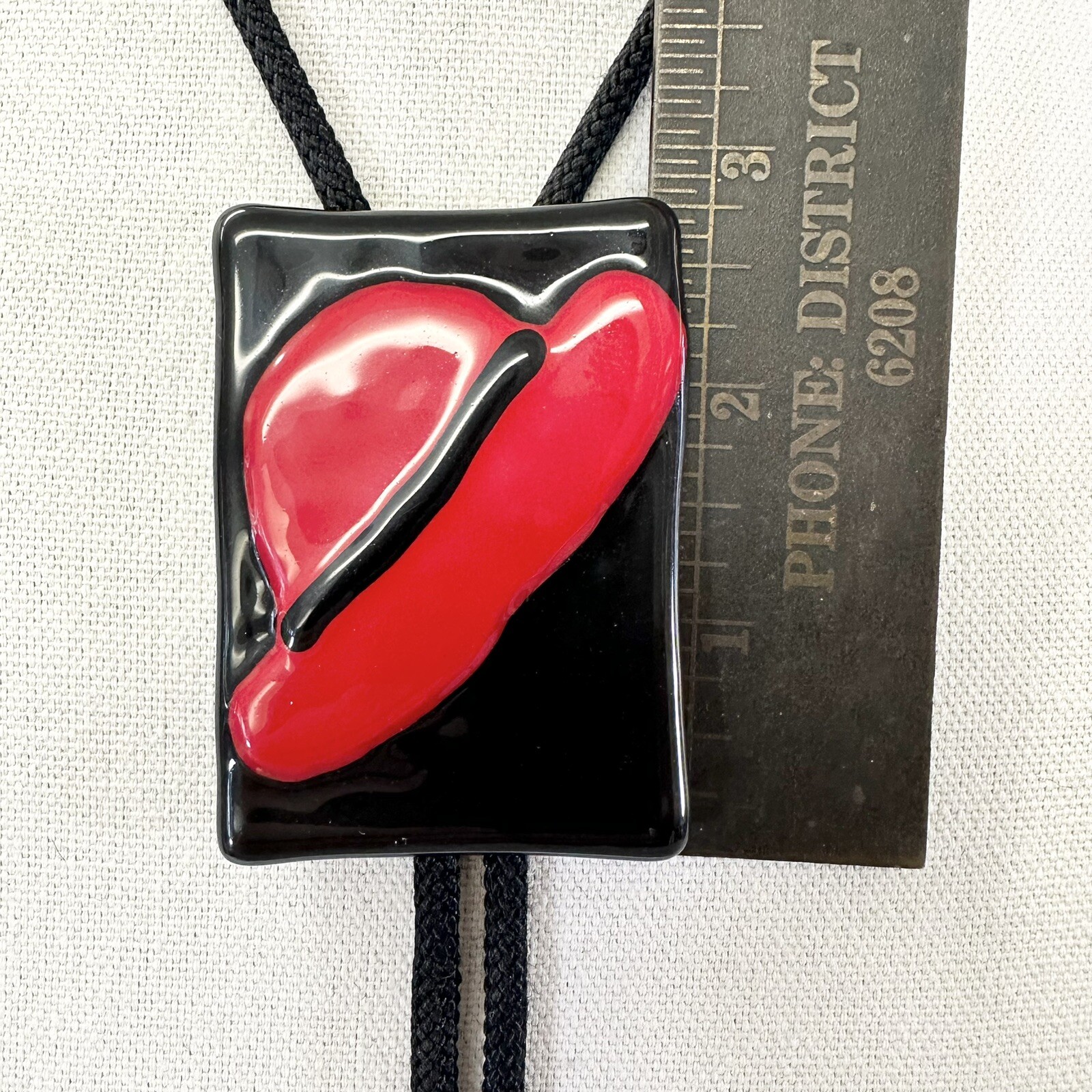 Vintage Black Ceramic Red Hat Western Bolo Tie Southwestern