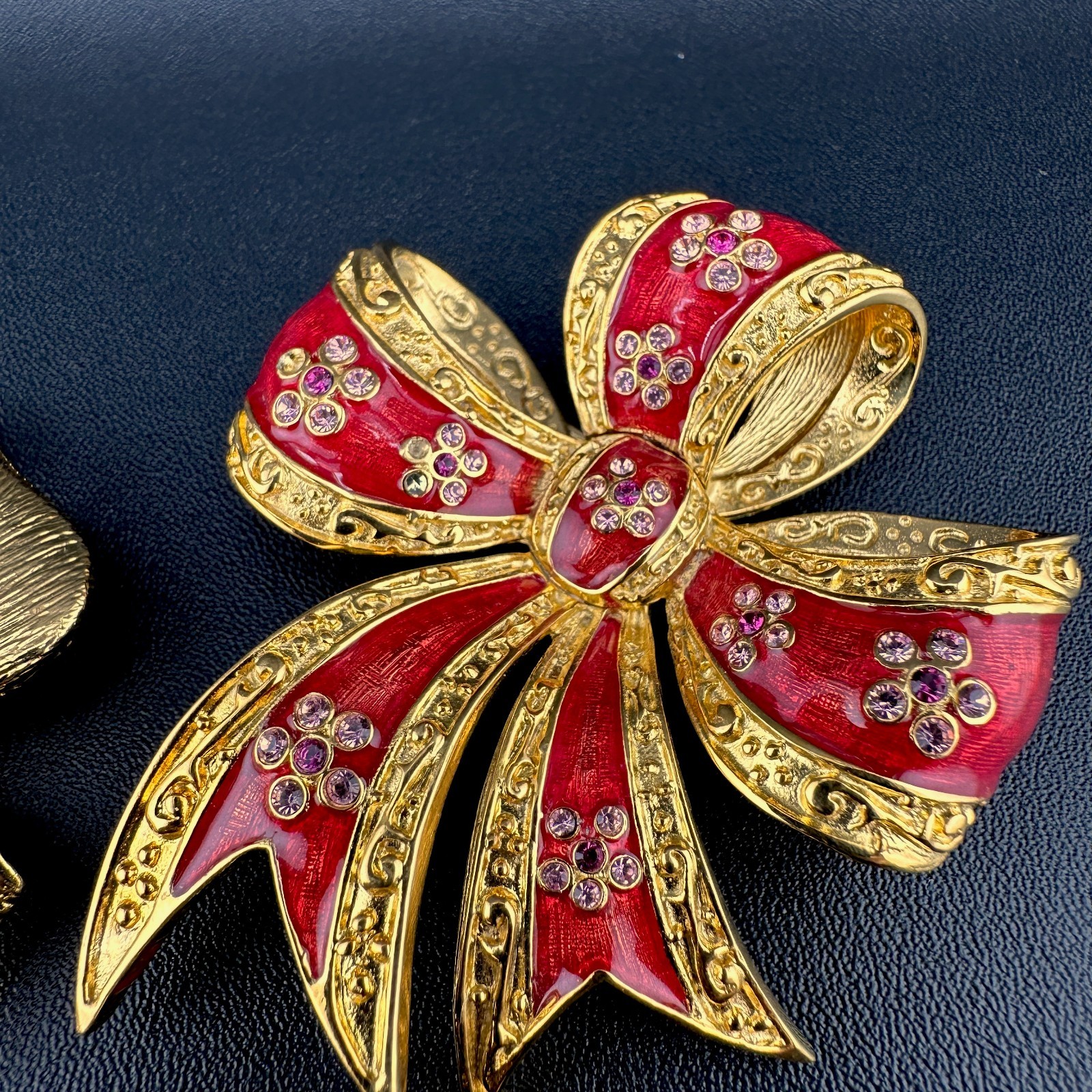 Vintage Designer Brooch Lot Ribbons Bows Rhinestone Enamel Joan Rivers Coro LR