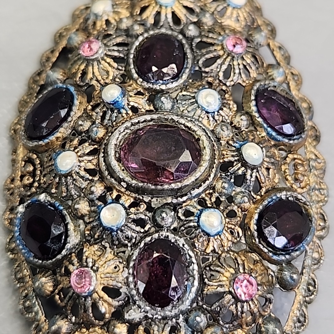 Vintage New England Glassworks Brooch Purple Rhinestones Needs Repair 3″