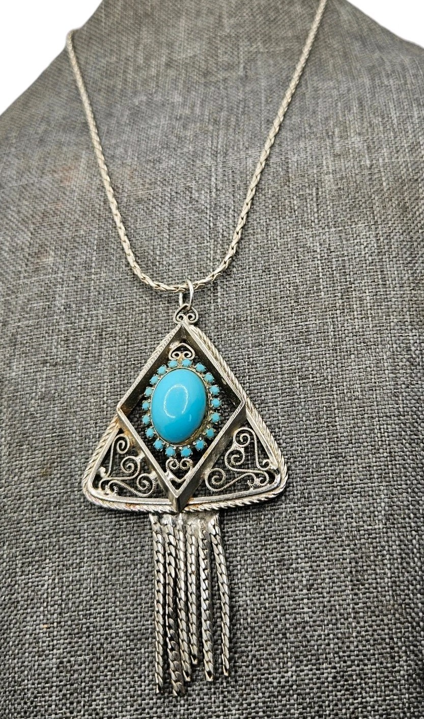 VTG Silver Tone Turquoise Color Large Pendant Wheat Chain Necklace Southwest 16″