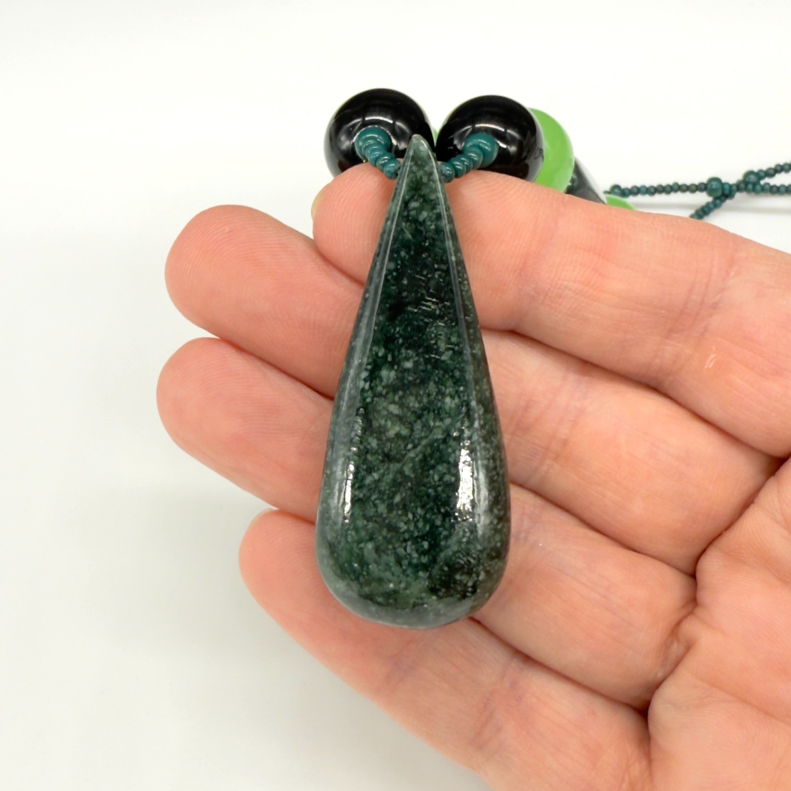 Vintage Necklace Agate Pendant and Green Black Stones 22 Inches