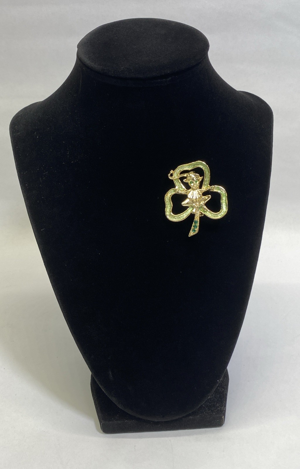 Signed BJ Leprechaun Shamrock Brooch Pin With Emerald Green Rhinestone Eyes