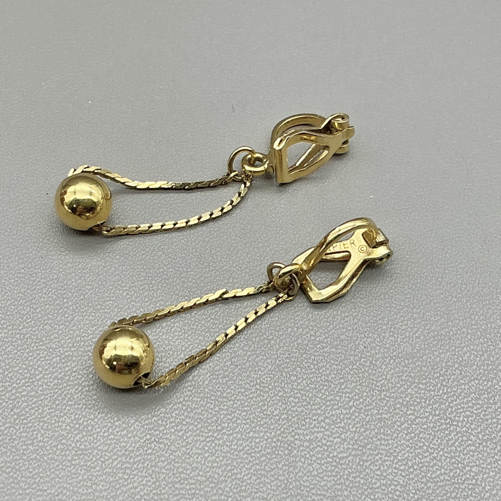 Vintage Napier Earrings Gold Tone Chain Dangle Clip On Round Ball Drop Jewelry