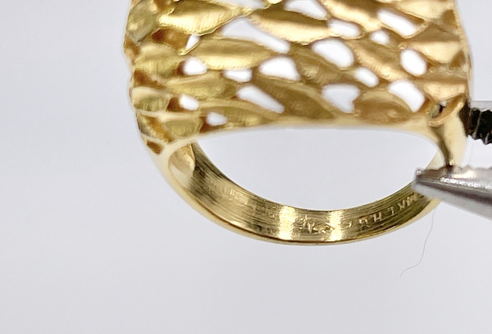 Vintage Ring Costume 14k H.E.P Dome Dimond Cut Size 6.75