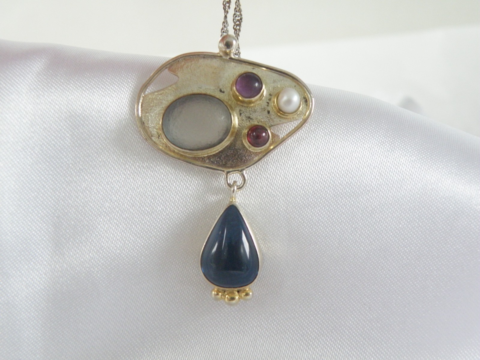 Artisan Sterling Silver 925 Beach Glass Gemstone Modernist Pendant Necklace 18.5