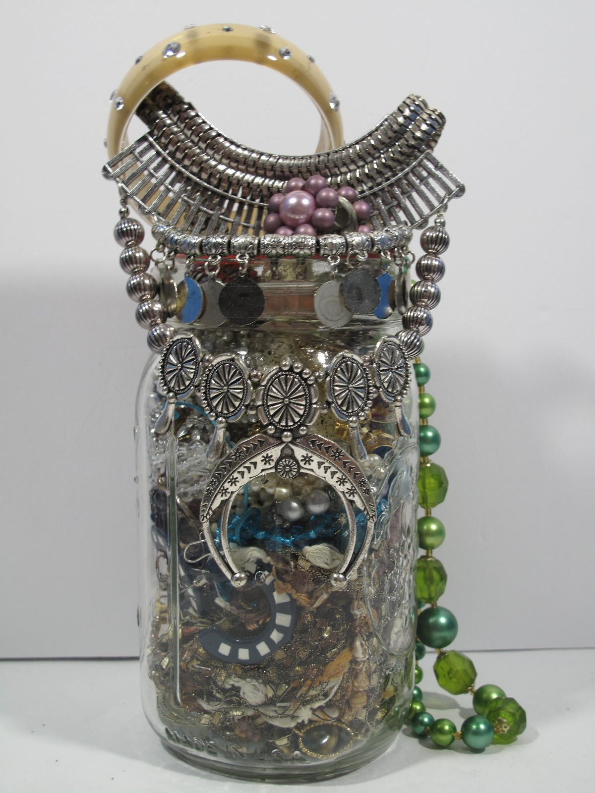 1.75 lbs Mystery Jewelry Lot VTG to Now All Wearable Necklaces~JAR NOT INCLUDED