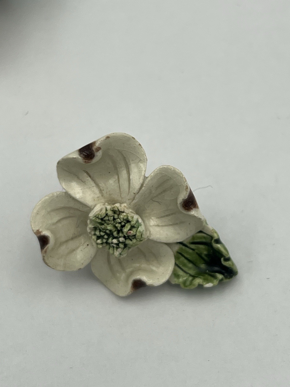Vintage Dog Wood Brooch & Clip Earrings SET