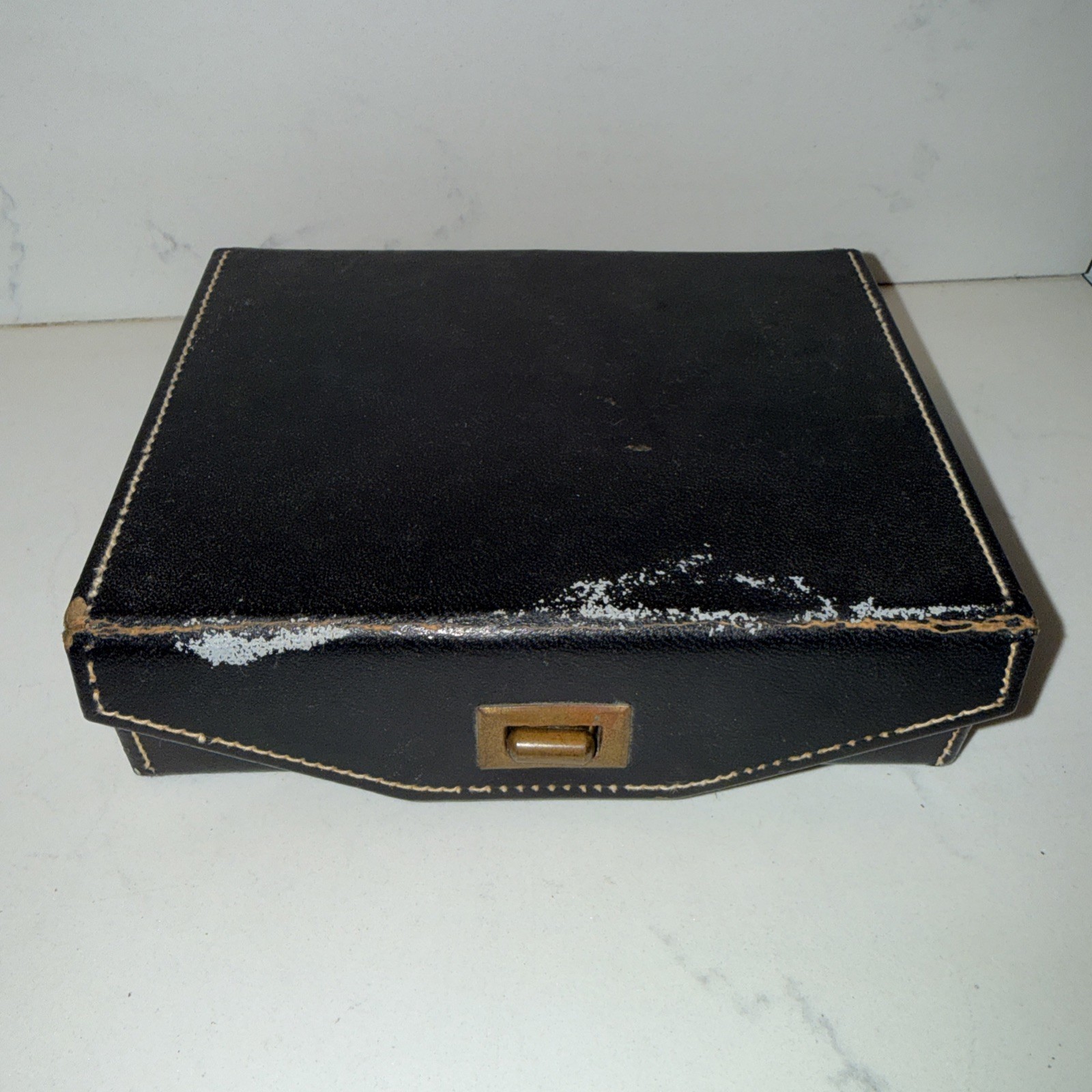 Vintage Men’s Cufflinks, Tie Bars, Money Clips & Storage Case