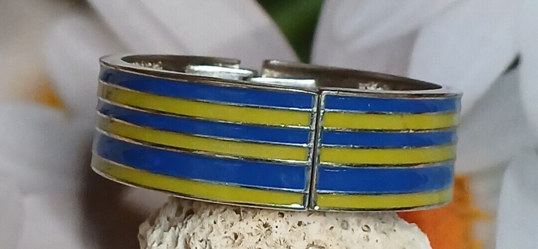 Vintage Silver Tone Striped Lime Green and Blue Enamel Hinged Bangle Bracelet