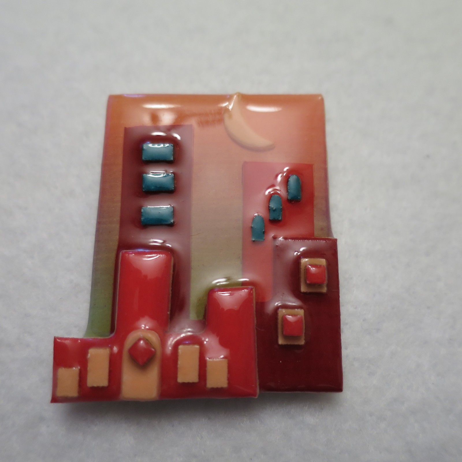 Lot of 2 Lucinda House Pins City Buildings Pink Blue Brown Moon Cloud Sunset VTG