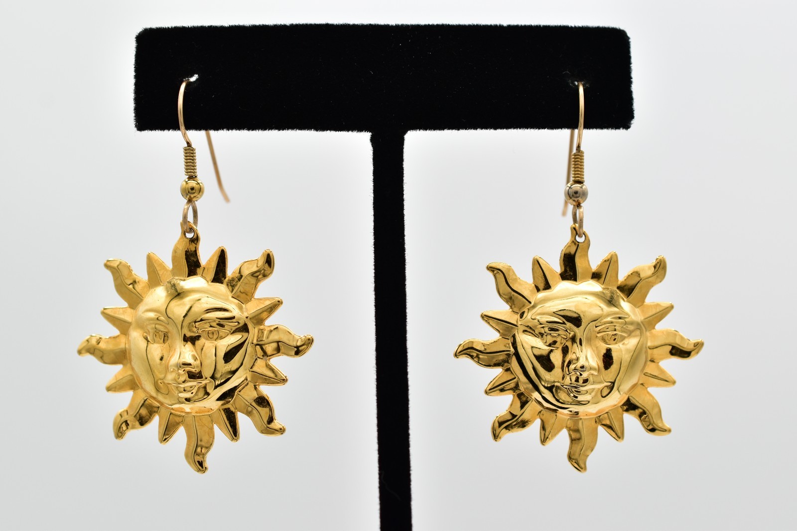 Vintage Gold Sun Face Dangle Earrings Celestial Drop Pierced Shiny 1980s BinAO