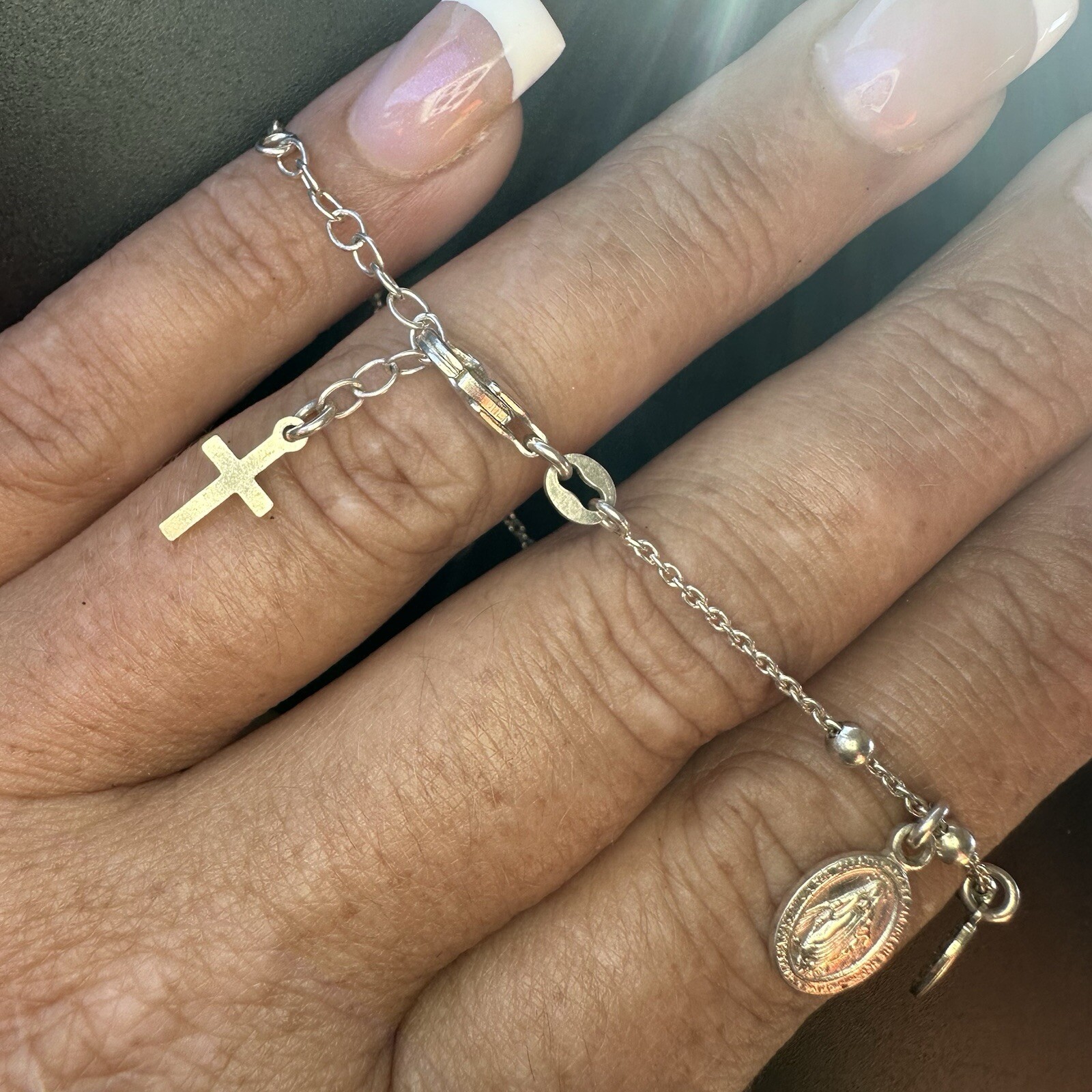 LOVELY ESTATE STERLING SILVER SAINT REGINA DANGLE DESIGN RELIGIOUS BRACELET 7”