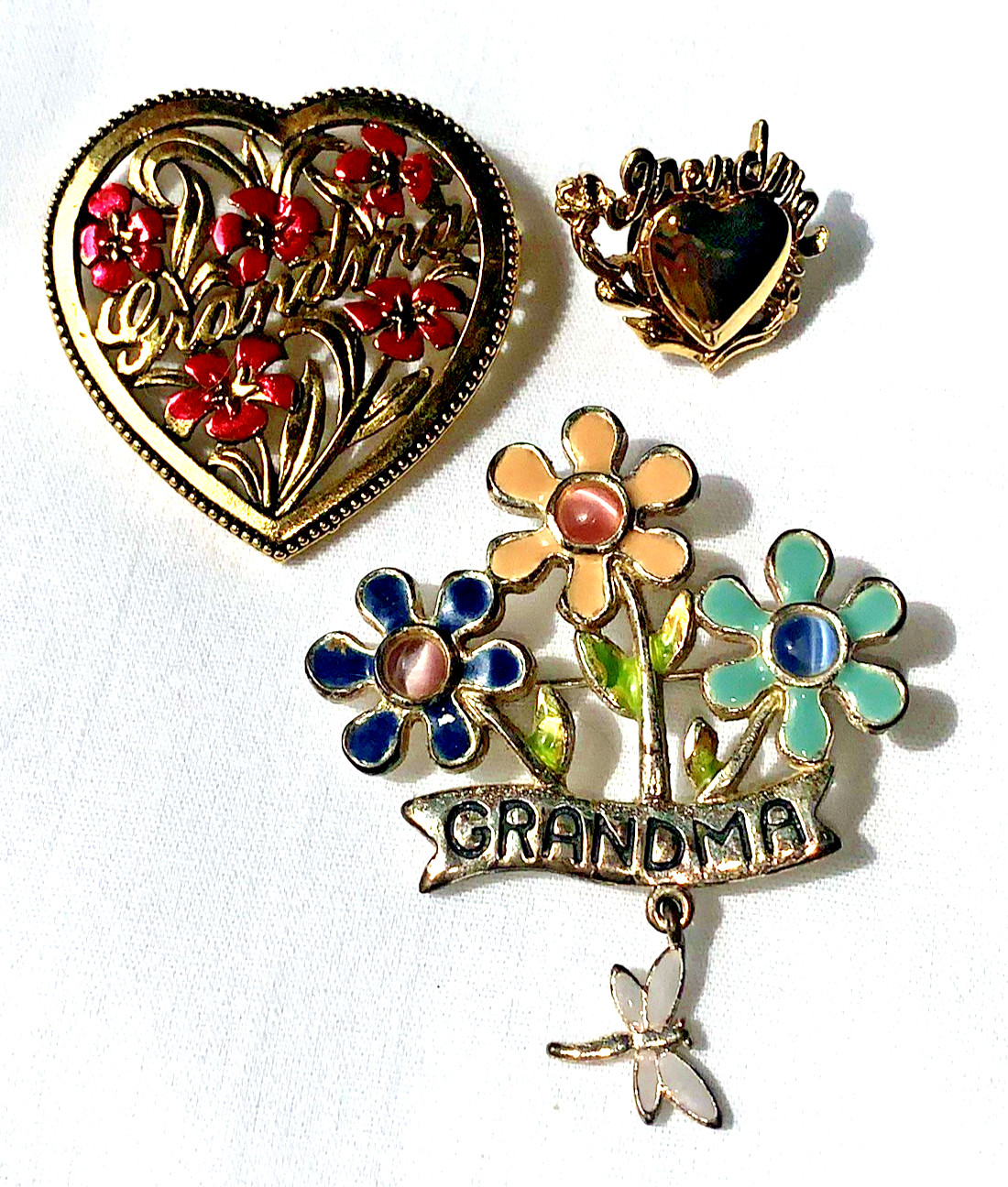 Lot of 3 Vintage “Grandma” Brooches-1 Marked JJ-1 Locket-Hearts & Flowers
