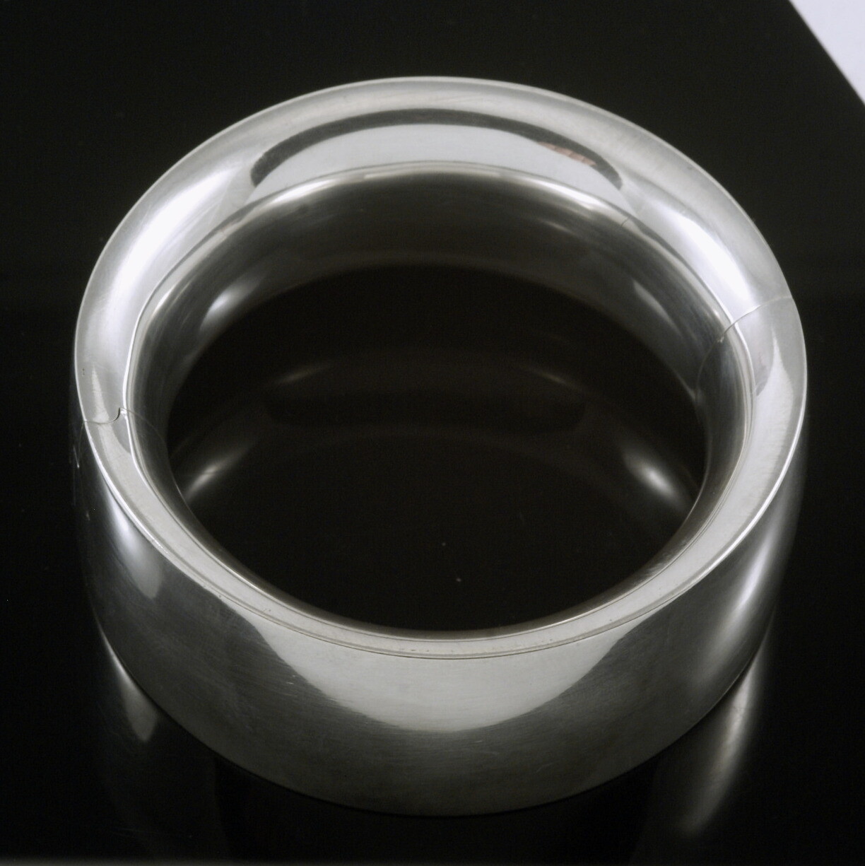 Hans Hansen – Denmark. Large Hindged Sterling Silver Bangle – 1960s