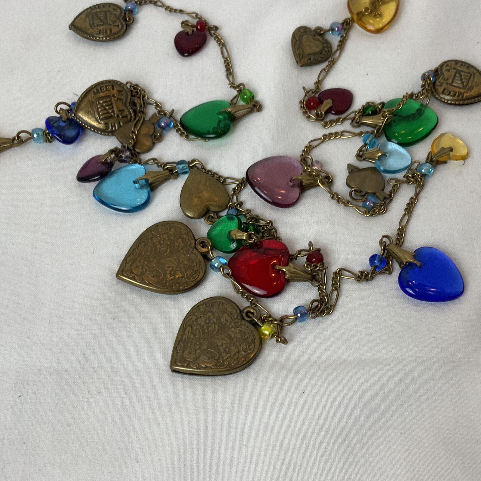 VTG Glass Works Studio G.W.S Signed Multi Color Glass Hearts Charm Long Necklace