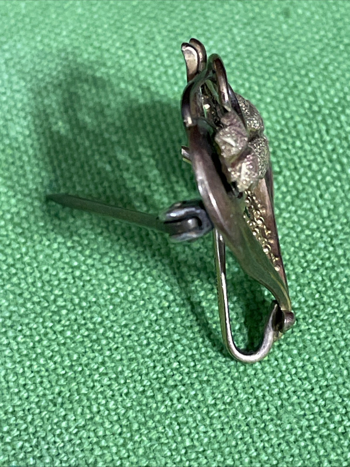 ANTIQUE Simmons Pink and Green Gold PIN Brooch