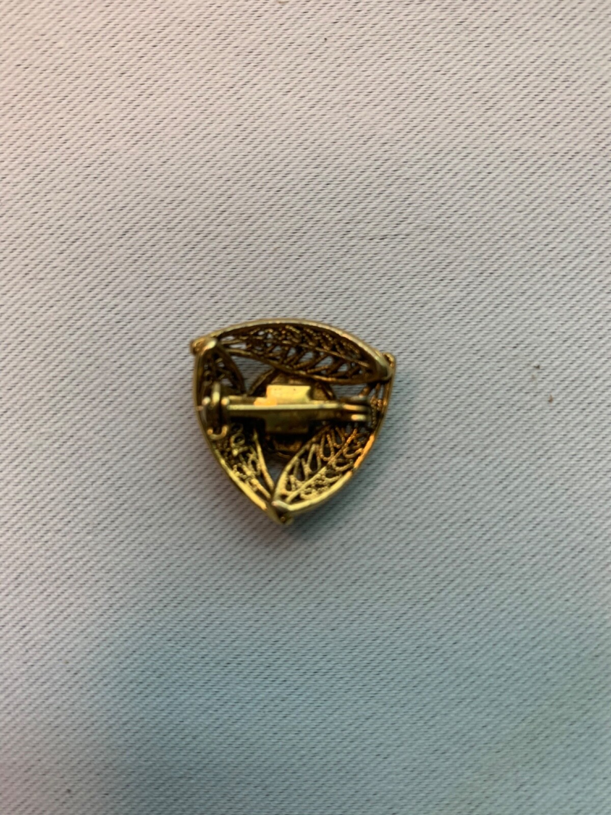 Vintage Signed Tacoa Brooch Gold Tone Filigree Mother of Pearl Center Pin