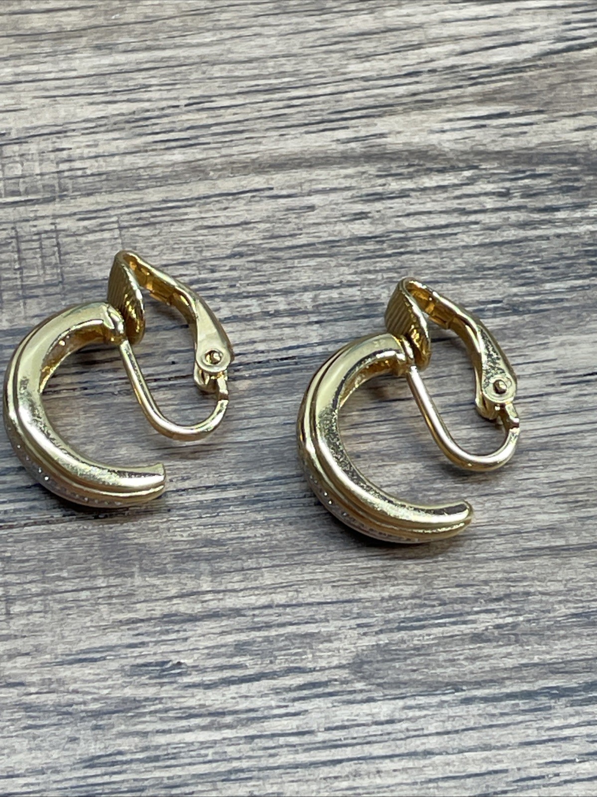 Vintage Two Tone Dangle Drop Hoop Earrings Estate Jewelry Find KG JD