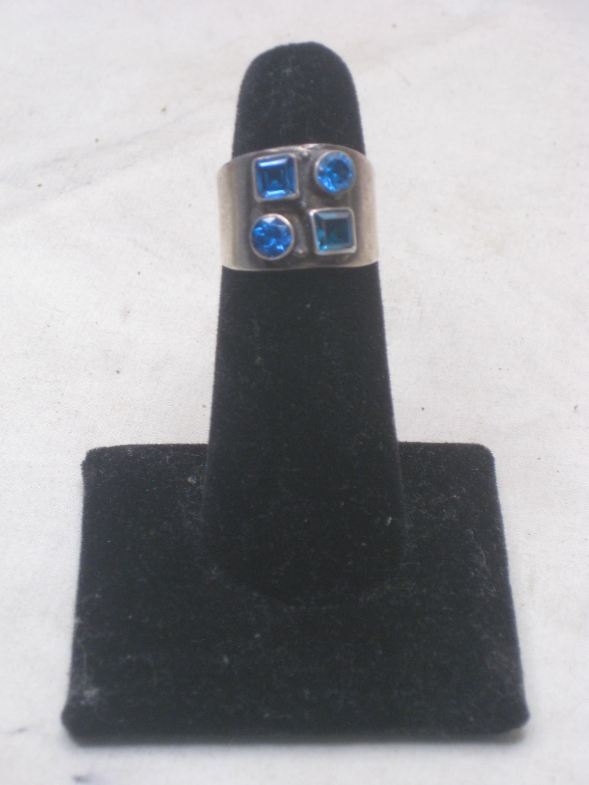 vintage sterling silver ring size 6 polished faceted blue inlaid gemstone jewel