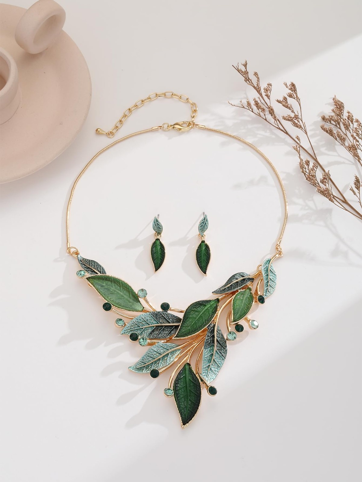 Vintage Chunky Statement Jewelry Set – Bohemian Leaf Floral Bib Necklace & Earri