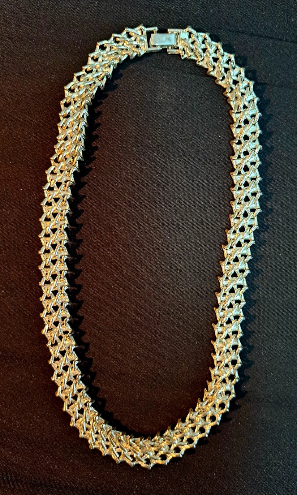 3 Vintage Choker Necklaces. 16”, 17”, 18”. 2 Goldtone Serpentine Chain Styles