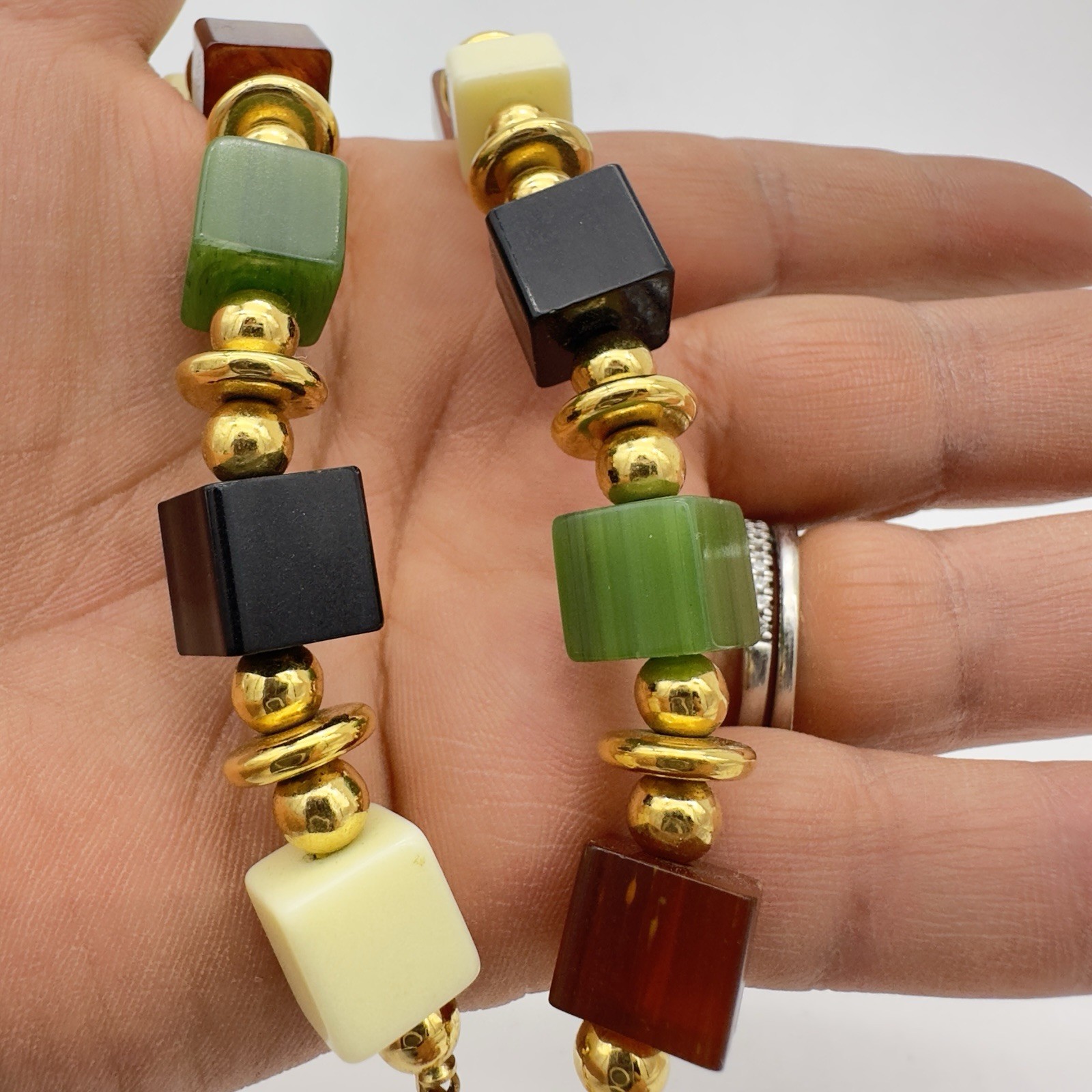 Vintage TRIFARI Necklace Mogul Jewel Tone Lucite Cube Bead Colar 18 Inch