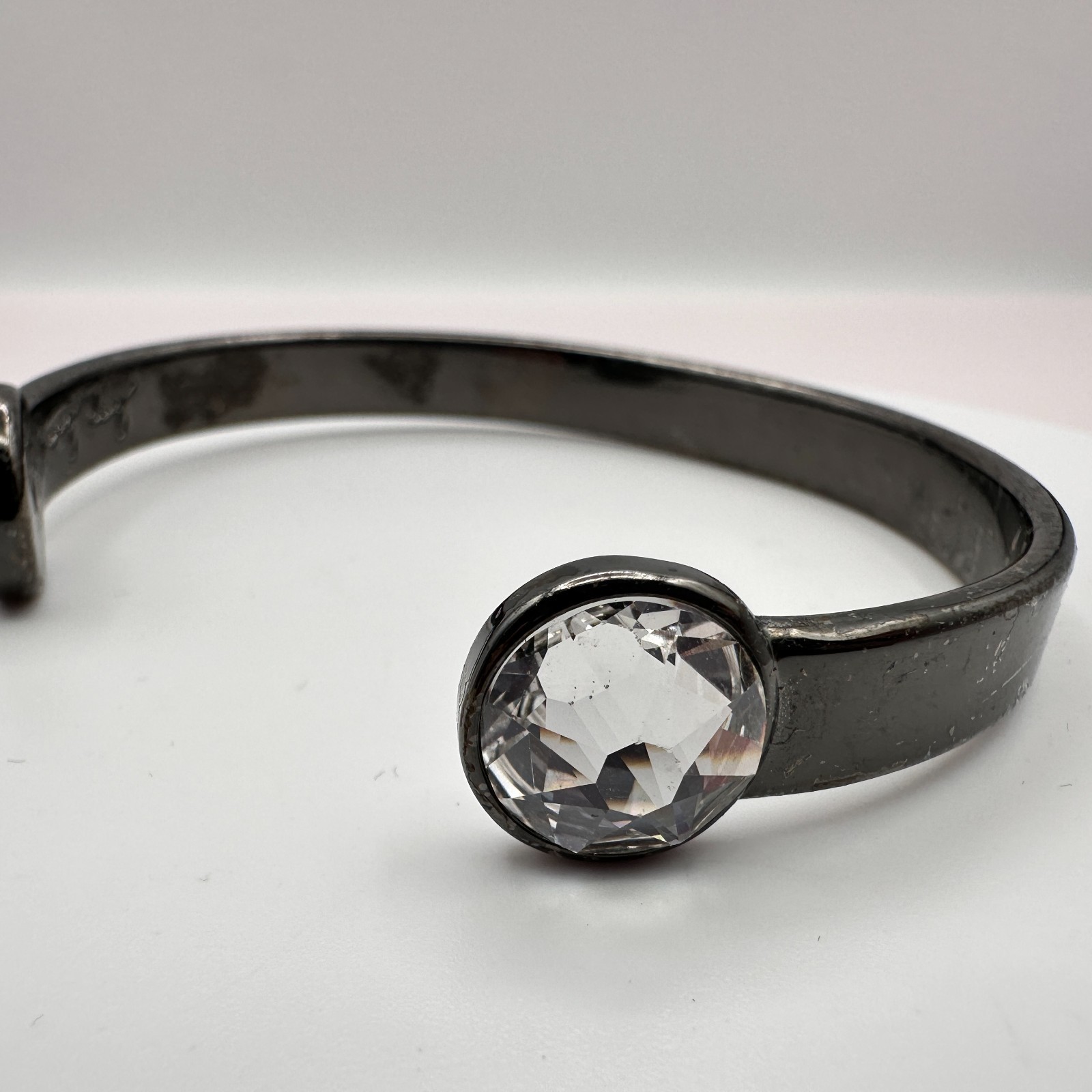 Vintage 90s Mary Kay One Person Can Hand Bracelet Gunmetal Tone Fashion Jewelry