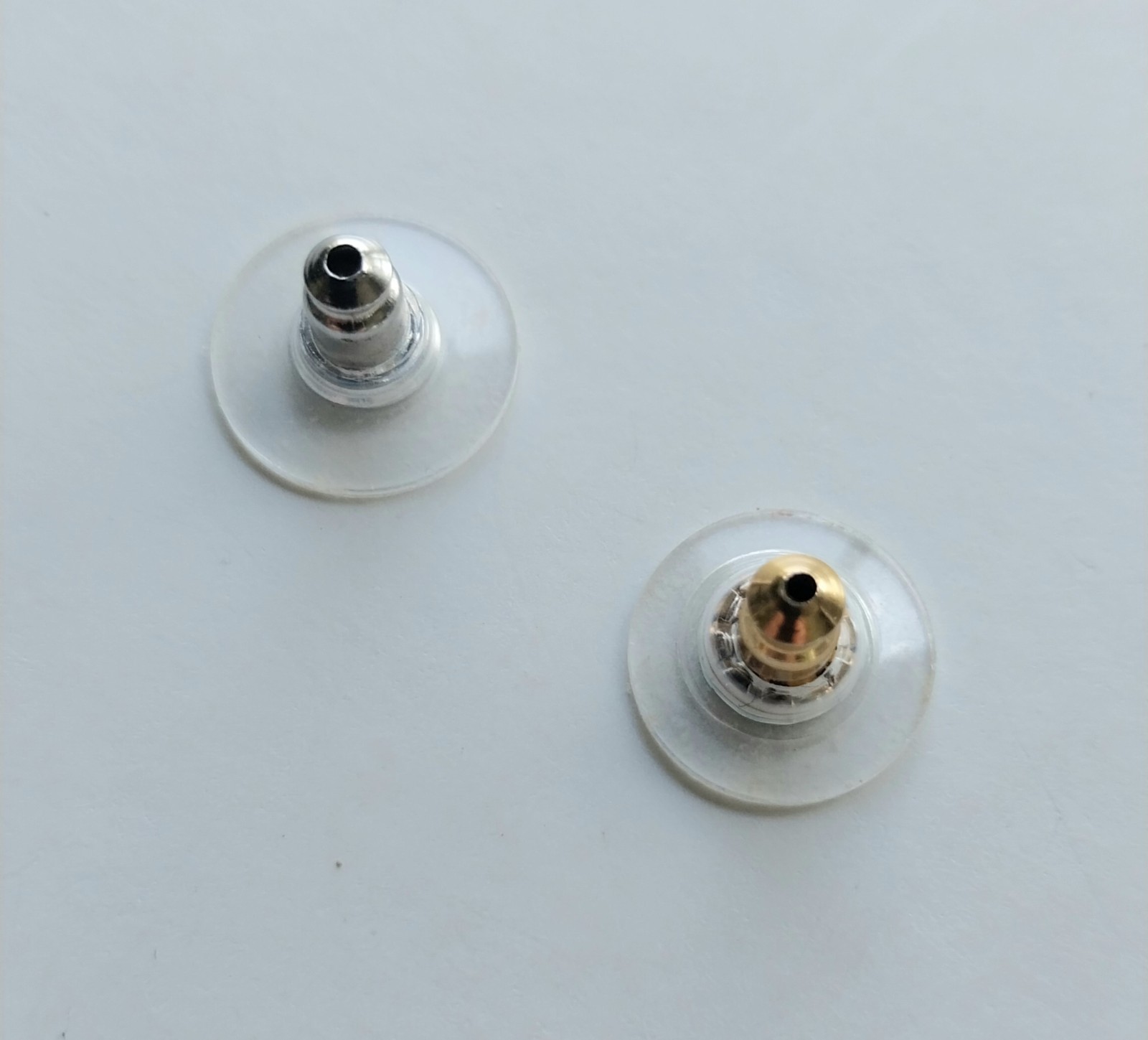 Vintage Ivory and Gold Post Stud Pierced Earrings