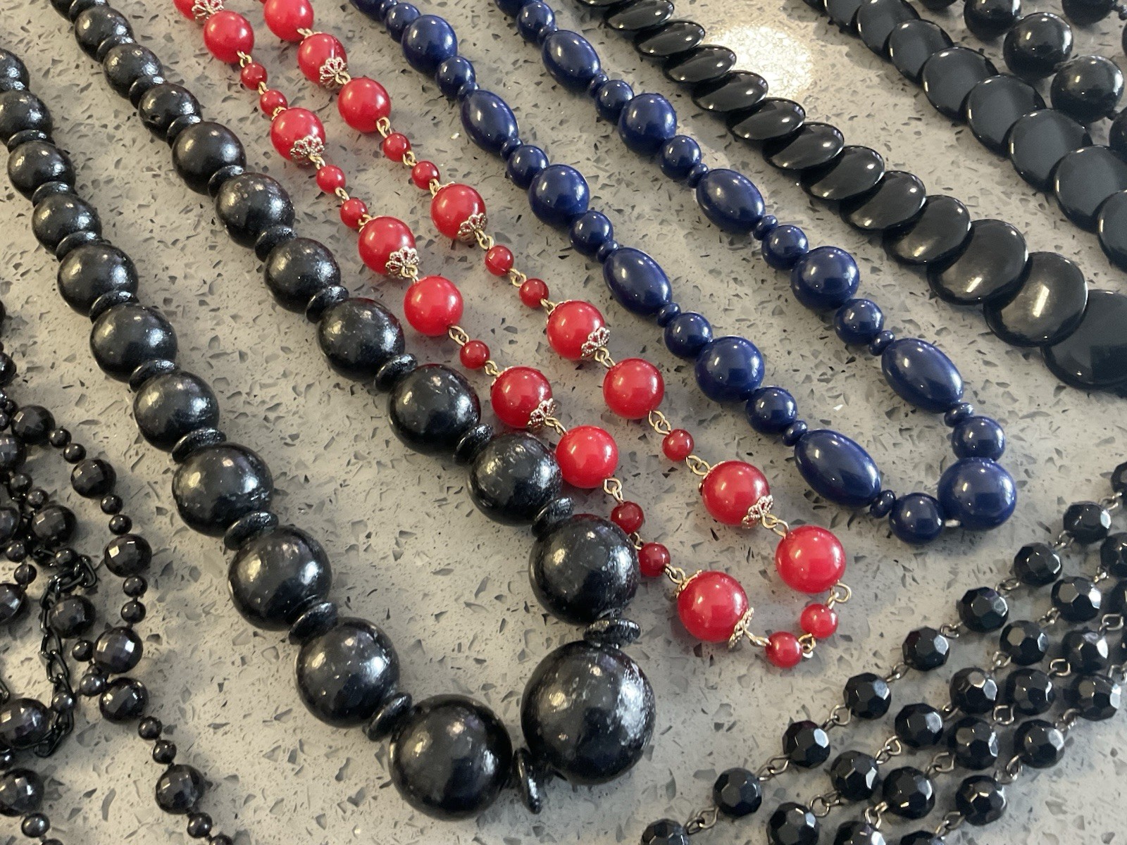 Vintage Modern-Plastic Jewelry lot 50 Mixed Estate Wear resale Crafting
