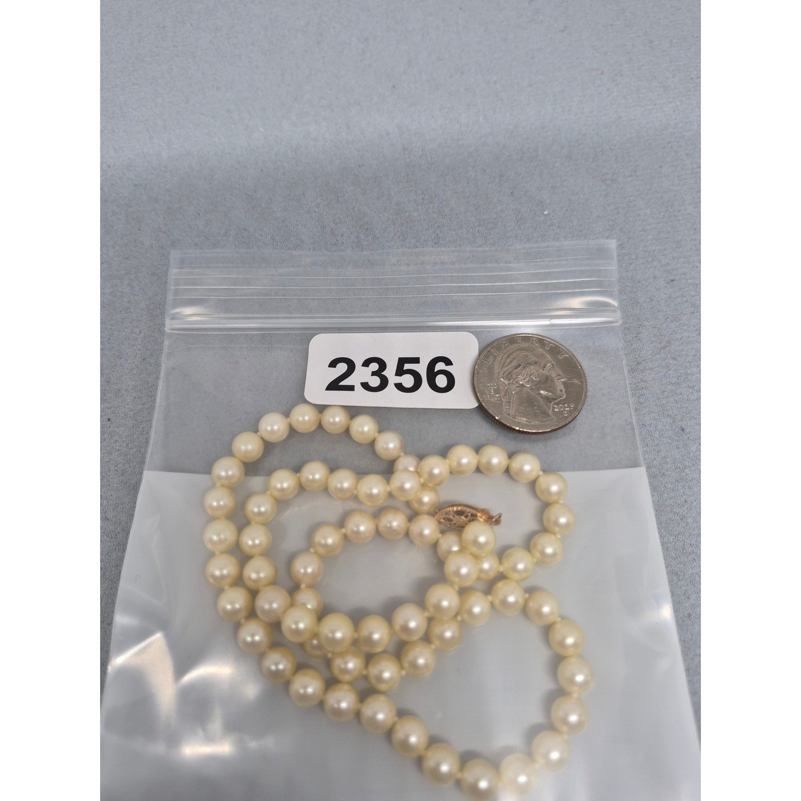 Vintage Necklace Cream Cultured Pearl 14K Yellow Gold Filigree Clasp 18″