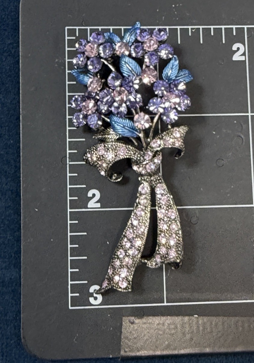 Vintage 90s Flower Bouquet Brooch Pierced Earrings 5 PC Set Purple Pink Gunmetal