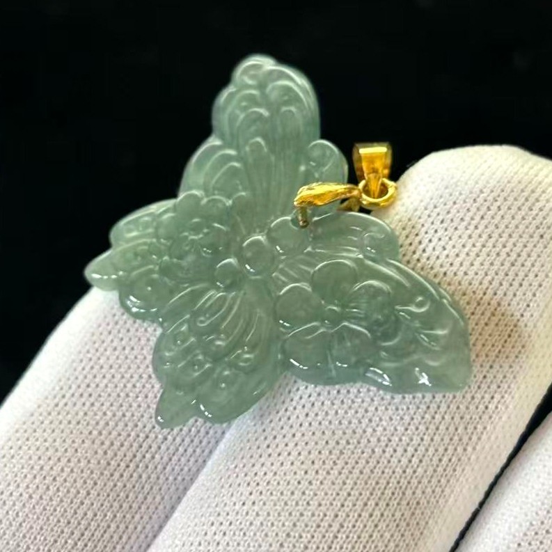 Hi-grade Translucent Natural Green Jade Jadeite Pendant Carved Butterfly,36x24mm
