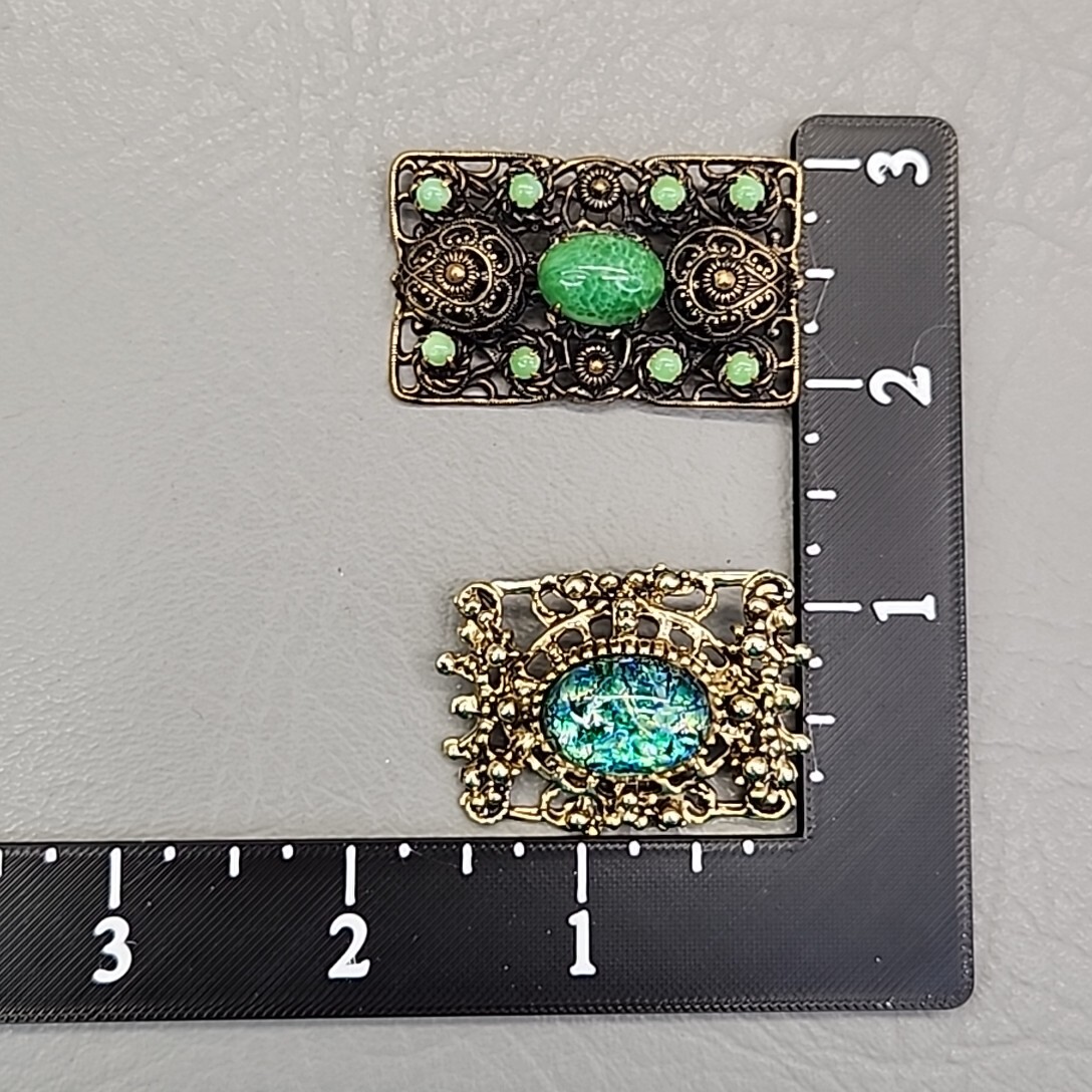 Vintage Brooch Lot of 2 Peking Glass Foil Confetti Oval Gold Tone Filigree