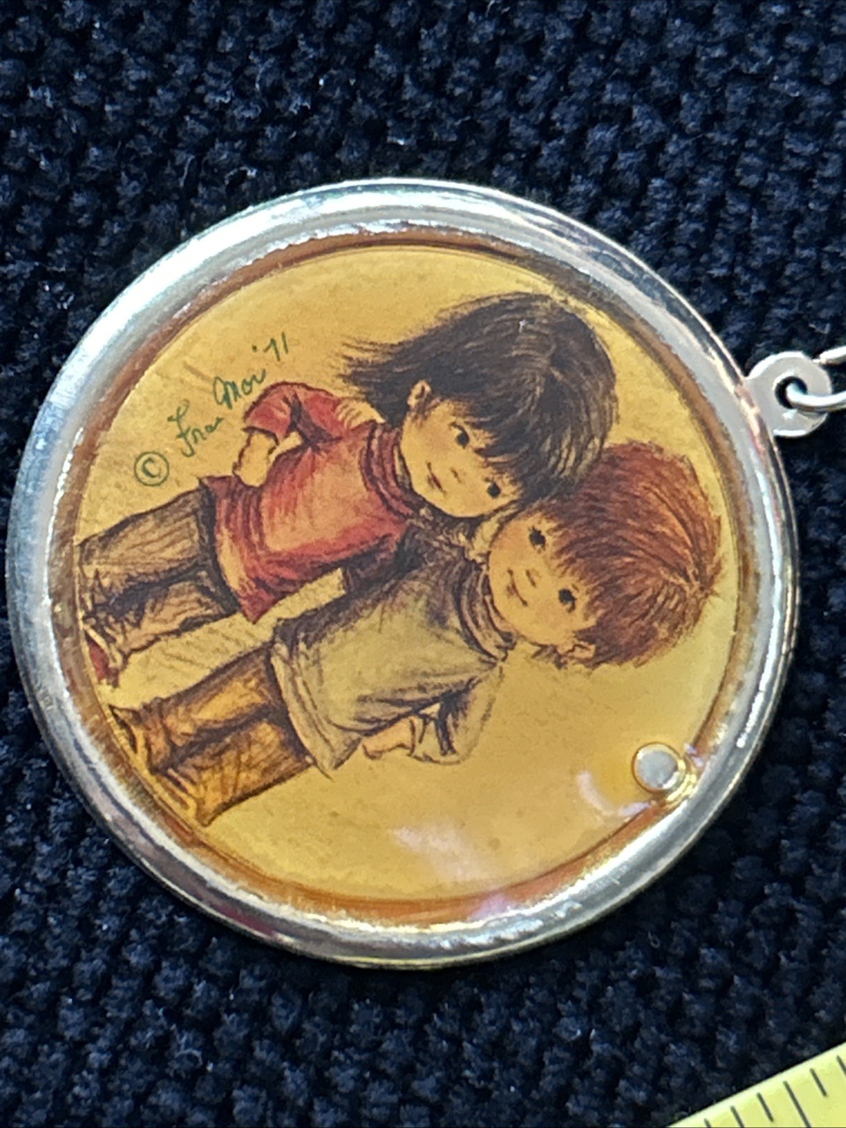 VINTAGE 1971 Fran Moore Moppetts Best Friends Necklace Gold Tone