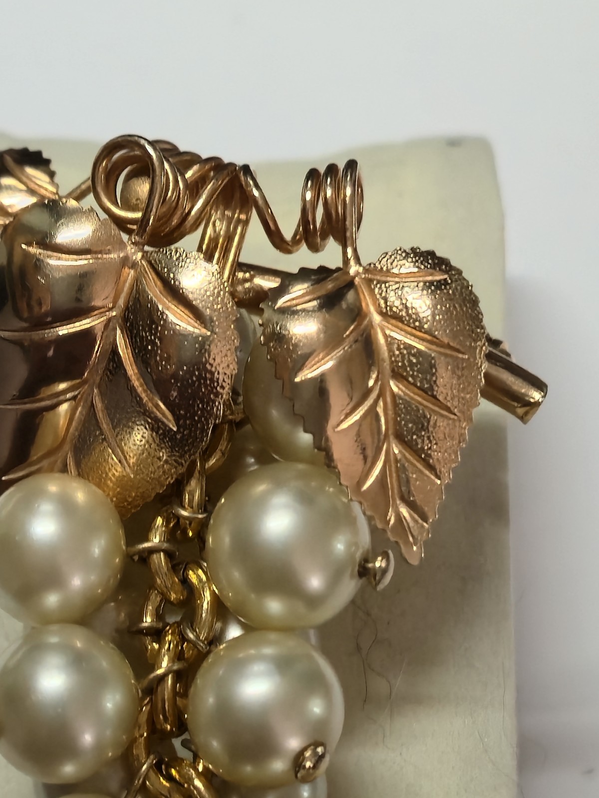 Vintage 1940s Gold Plated Faux Pearl Brooch In Form Of A Bunch Of Grapes