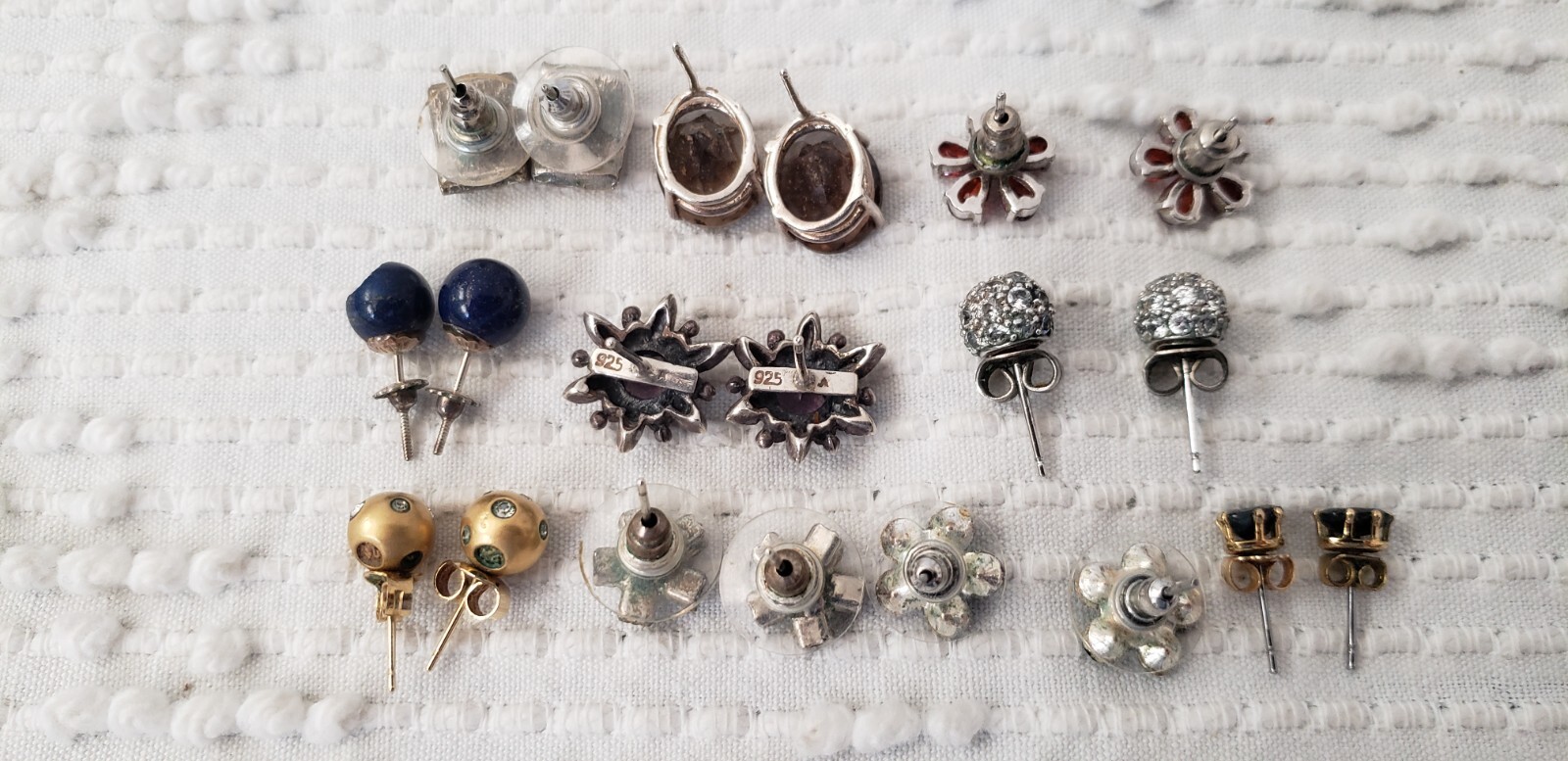 LOT OF VINTAGE 1950s-1980s COSTUME JEWELRY 10 PAIR OF EARRINGS