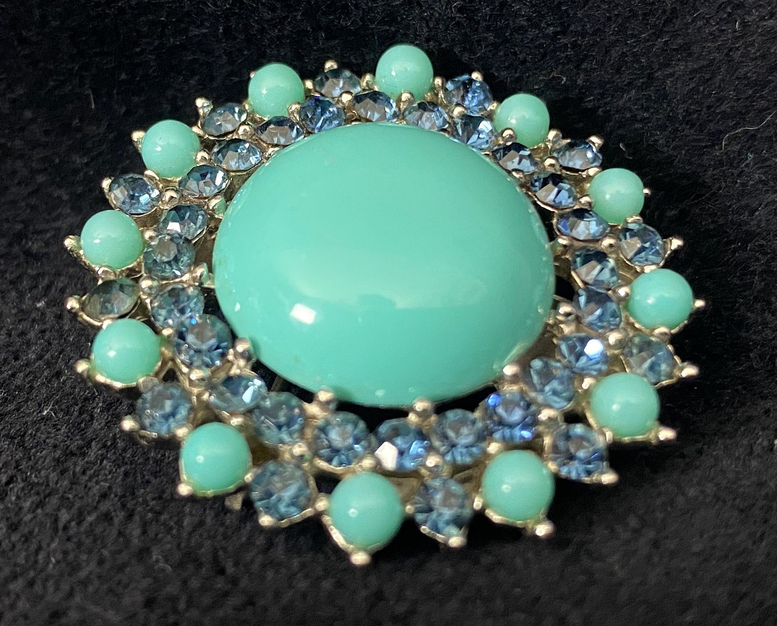 Vintage, Signed, Trifari Costume Jewelry Brooch Faux Turquoise Blue Rhinestones
