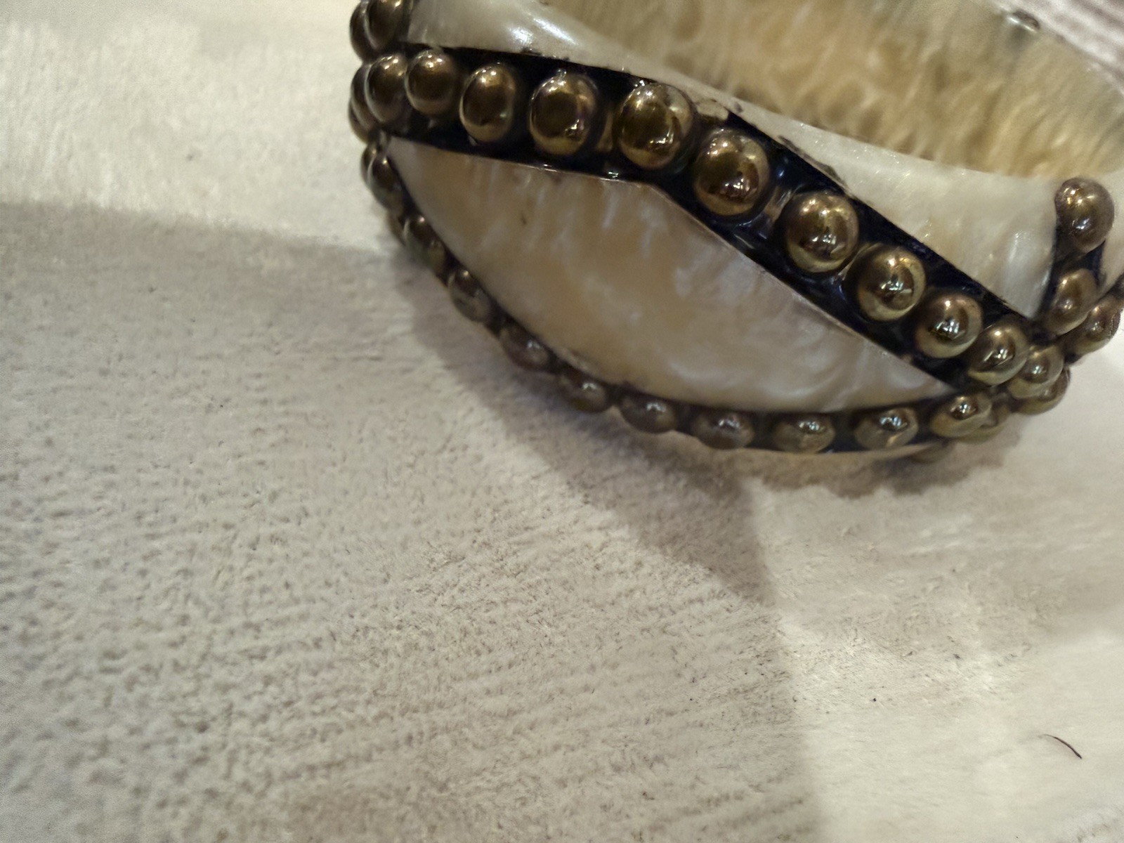 Off White Marbled Bracelet Brass Studded Bangle Boho Vintage 7.5”